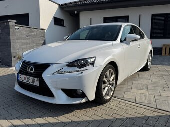 Lexus Is300h biela perlet - 2