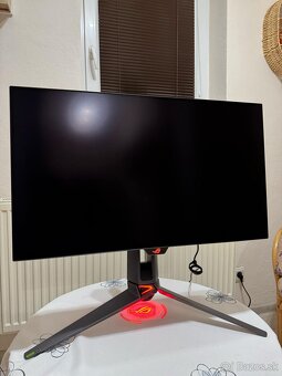 Predám herný monitor Asus rog strix pg27aqdm - 2