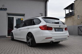 BMW Rad 3 Touring 320d - 2