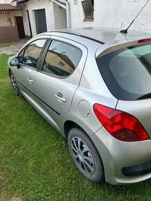 Peugeot 207 1.4 benzín 70 kW 2009 - 2