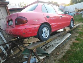 Hyundai Accent 1,5 benzín AUTOMAT 48 000 KM - 2