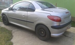 Peugeot 206cc 2,0benzin-Rozpredam - 2