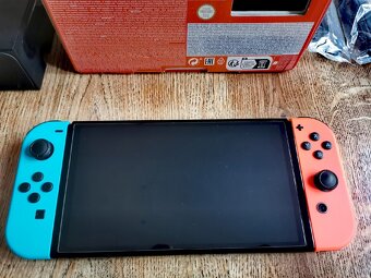 Nintendo Switch Oled Neon - 2