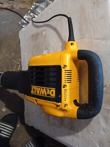 Dewalt búracie kladivo - 2