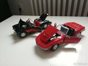 1:18 predam 2x Chevrolet Corvette - 2