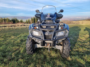 Can-Am Outlander XT 800R - 2