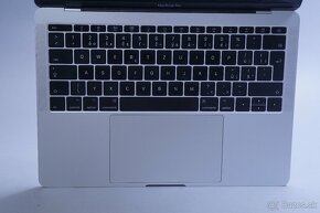 ZÁRUKA/Macbook Pro 13.3"/I5 2.3GHZ/8GB RAM/128GBSSD - 2