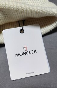 Nova smotanovo-biela ciapka Moncler - 2