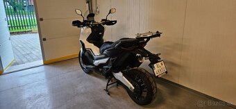 Honda ADV750 HONDA ADV 750 - 2