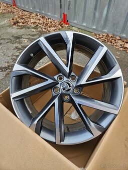 1ks alu kolo Vega 20" Škoda Kodiaq 235/45 R20 - 2