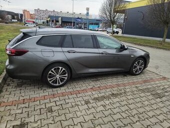 Opel insignia 1.5 turbo benzin automat - 2