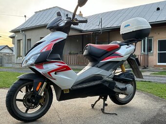 Aprilia SR50 - 2