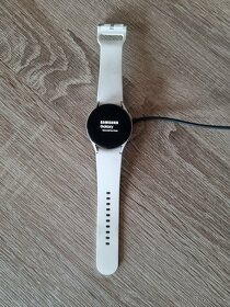 Hodinky Samsung Galaxy Watch 4 40mm - 2