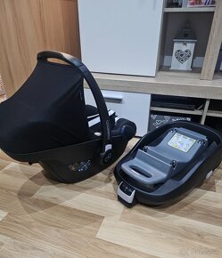 Maxi Cosi Pebble vajicko a Family fix isofix zakladna - 2