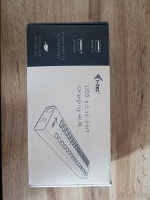 USB hub/rozbočovač U3CHARGEHUB16 - 2