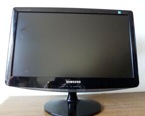 Monitor Samsung Syncmaster B2030N - 2