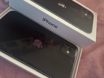 Apple iPhone 11, 128GB, čierny - 2