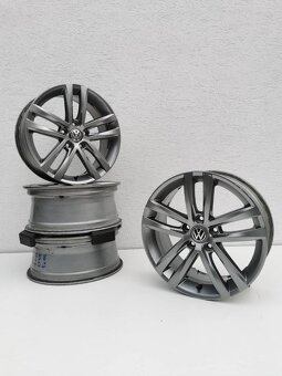 VW Original alu disky SALVADOR R17 7X17 ET49 5X112 - 2