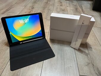 Apple iPad 9 generacia - 2