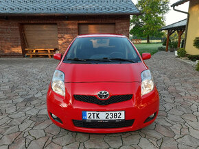 Toyota yaris 1,0vvti 7/2010 najeto 36000 km - 2