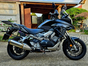 Honda crossrunner VFR800 - 2