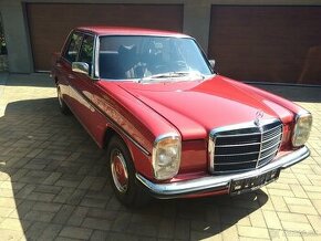 Mercedes Benz W 115 200D,po renovacii.ROZPREDAJ ZBIERKY - 2