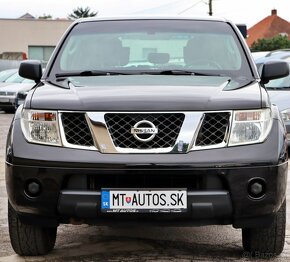 Nissan Pathfinder 2.5 dCi LE - 2