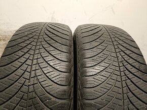 215/60 R17 Zimné pneumatiky Goodyear Vector 2 kusy - 2