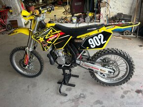 Suzuki 250 RMZ - 2