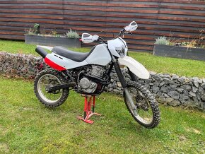 HONDA XR600 - 2