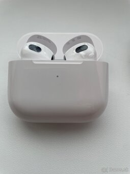 Apple AirPods 3gen zľavnené - 2