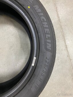 Letné pneu Michelin 225/55 R18 102V - 2