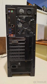 Intel Core i5-6600K 3.50 GHz/16 GB DDR4/SSD+HDD/RX 470 8GB - 2