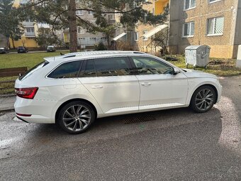 Škoda Superb Combi L&K 4x4 2.0 Tdi DSG - 2