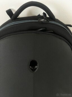 Prémiový batoh na notebook DELL Alienware 17” - 2