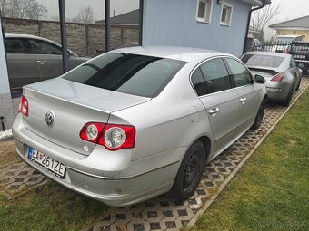 VW Passat highline b6 2,0TDI 103kw Bluemotion - 2