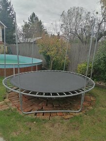 Trampolina - 2