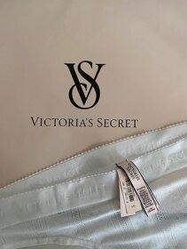 Victoria’s Secret spodné prádlo, veľkosť L - 2