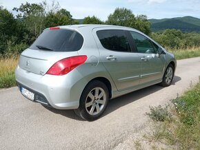 Peugeot 308 1,6eHdi Facelift 10/2011    156tis.km - 2