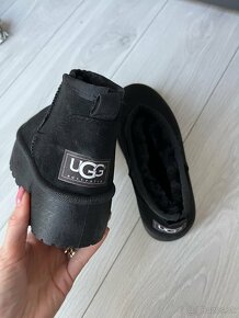 Dámske čižmičky UGG - 2