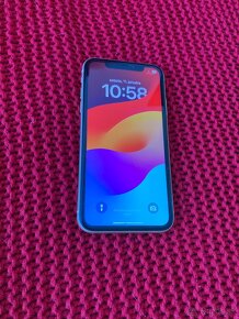 iPhone XR žltý 64 GB - 2