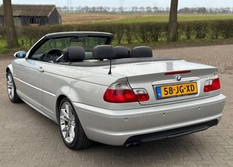 BMW e46 325i cabrio - 2