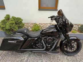 HARLEY DAVIDSON FLHXS STREET GLIDE CUSTOM SPECIAL - 2