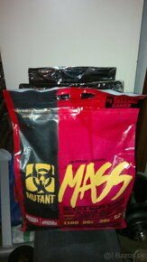 Gainer Serious Mass 5,5 kg a  Mutant Mass 7 kg  a  iné - 2