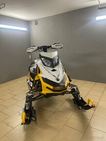 PREDAM SKIDOO MXZ 800R E- TEC 2012 ROK - 2