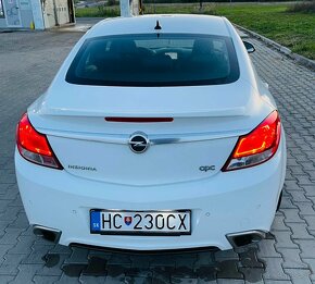 Opel Insignia OPC 2.8 V6 - 2