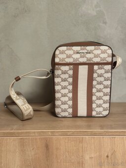 Michael Kors crossbody - 2