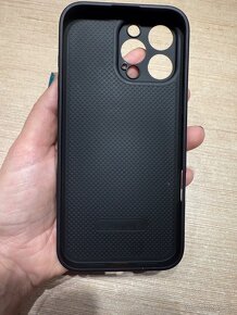 Silikonovy kryt na iPhone 16 pro max, novy - 2