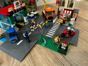 LEGO city 60292 Centrum mesta - 2