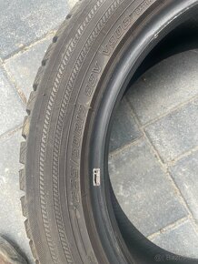 Yokohama bluearth winter v996 225/50 r17 - 2